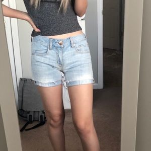 American Eagle Light Washed Jean Short